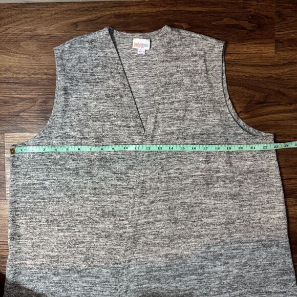 LulaRoe Vest Cardigan Sleeveless Duster Women L Open Front Flowy Heathered Gray - Picture 3 of 7
